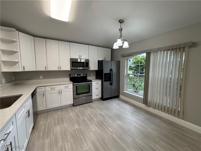 Foto del edificio - 17903 Oakmont Ridge Cir