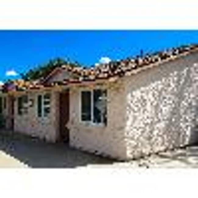 Foto del edificio - 8100 E Lakeshore Dr