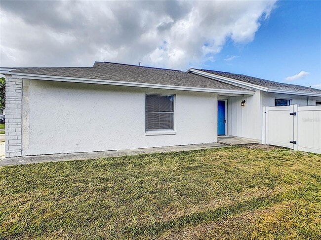 Building Photo - 12540 Canela Ct