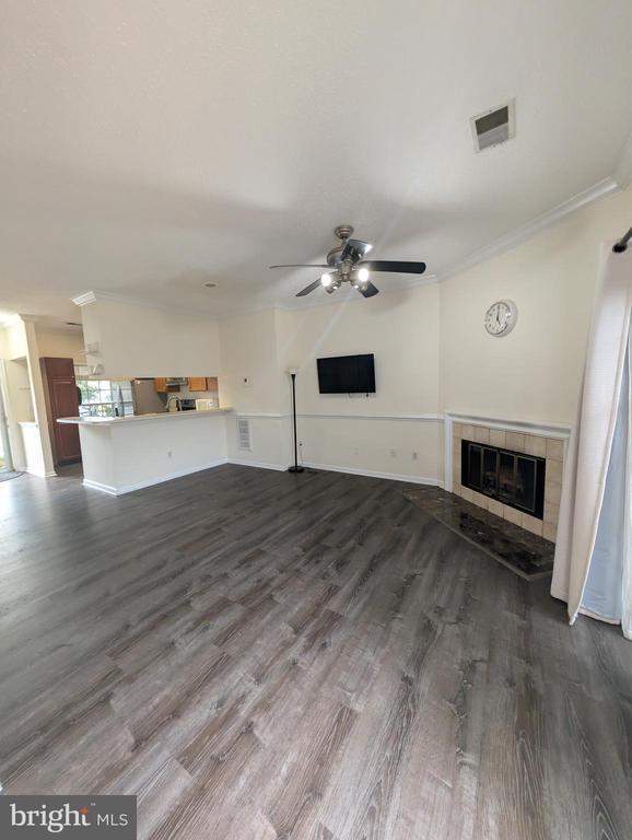 Building Photo - 3009 McMaster Ct