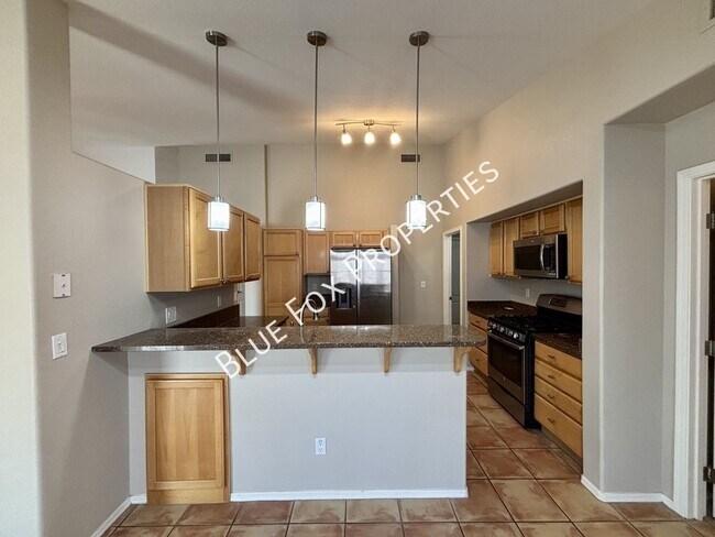 Building Photo - 10163 E Falcon Point Dr