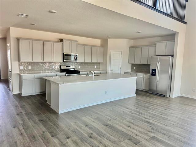 Foto del edificio - 2408 Grapevine Wy