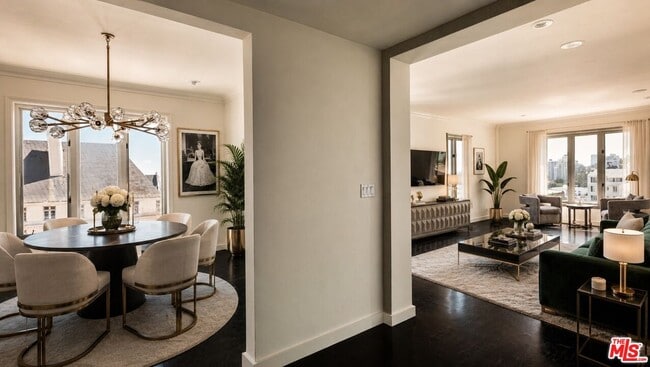 Building Photo - 1424 N Crescent Heights Blvd