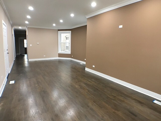 Foto del edificio - 4951 N Troy St