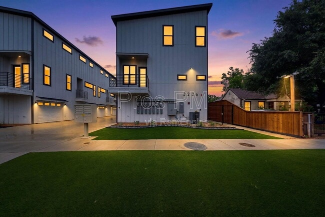 Photo - 2226 Shea Road Townhome