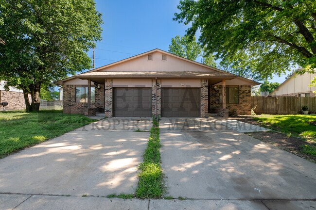 Building Photo - 6906 W O'Neil St