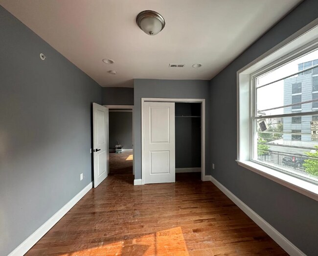 Building Photo - 1431 N 20th St