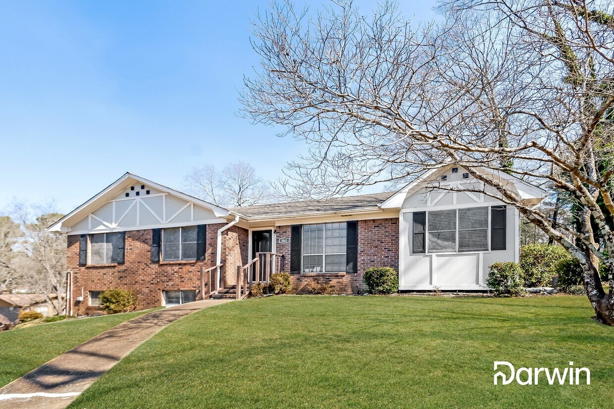 Primary Photo - 1861 Cedar Crest Road, Birmingham, AL 35214