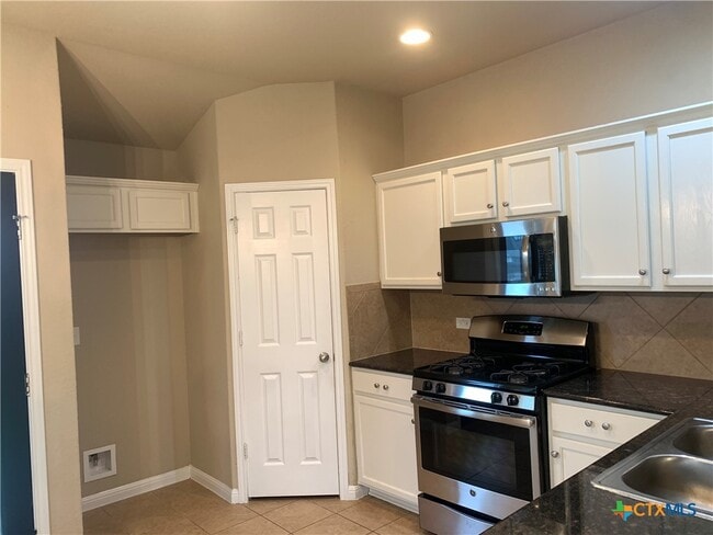 Building Photo - 2587 Diamondback Trail