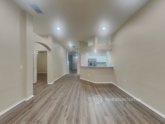 Building Photo - 509 Valencia Park Dr