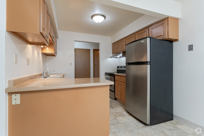 2HAB, 1BA - Whitnall Gardens Apartments