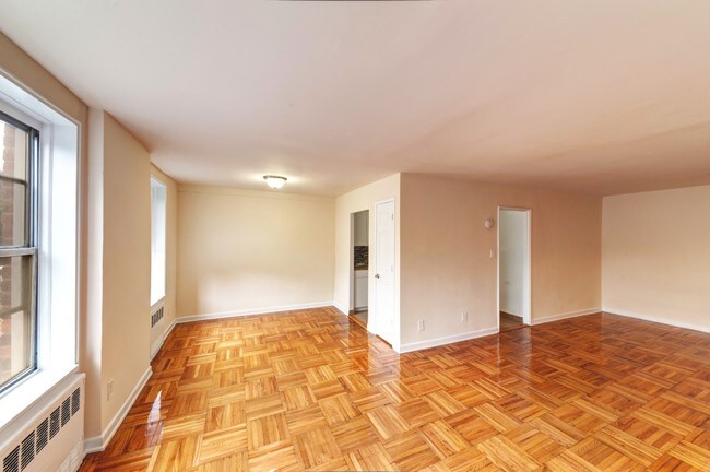 Foto del edificio - 139-55 35th Ave
