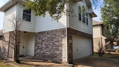 Building Photo - 6819 Highwind Bend Ln