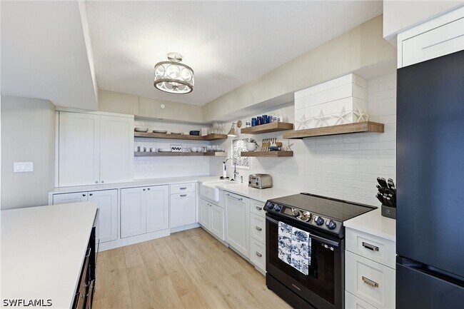 Foto del edificio - 5501 Heron Point Dr