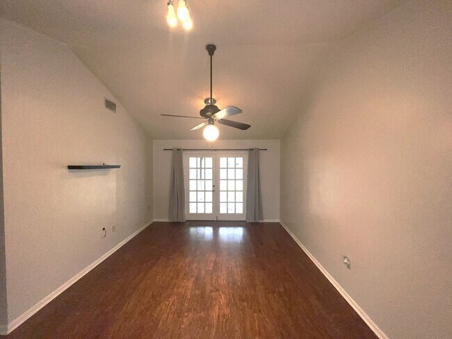 Foto del edificio - Siegen and Highland