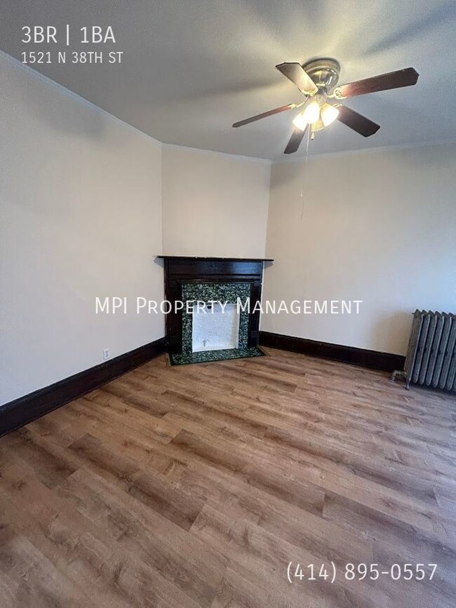 Foto del edificio - 1521 N. 38th Street - 3 Bedroom Upper