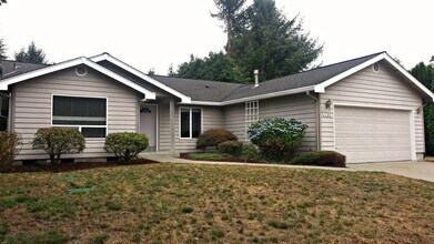 Building Photo - 6108 W Sarazen St SE