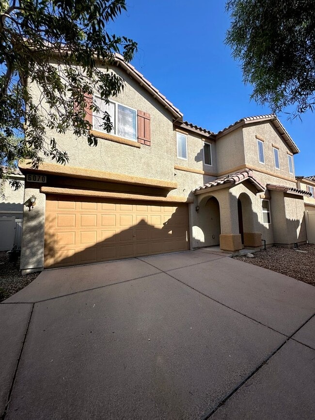 Building Photo - 6070 Devers Ct