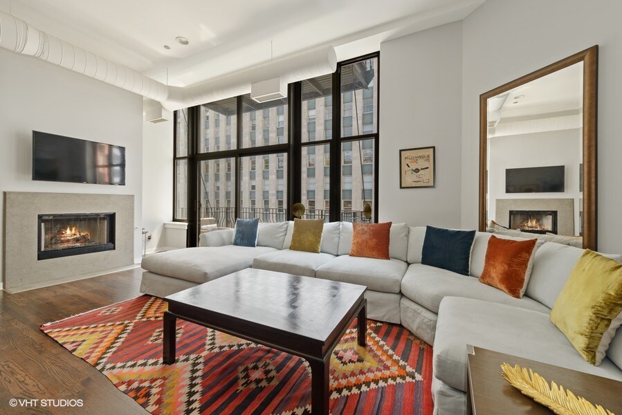 Foto principal - 333 W Hubbard St