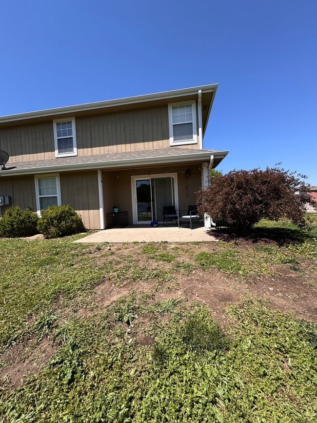 Foto del edificio - 514 Stonemont Dr