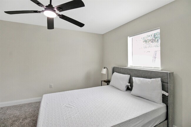 Foto del edificio - 7725 Avenue H