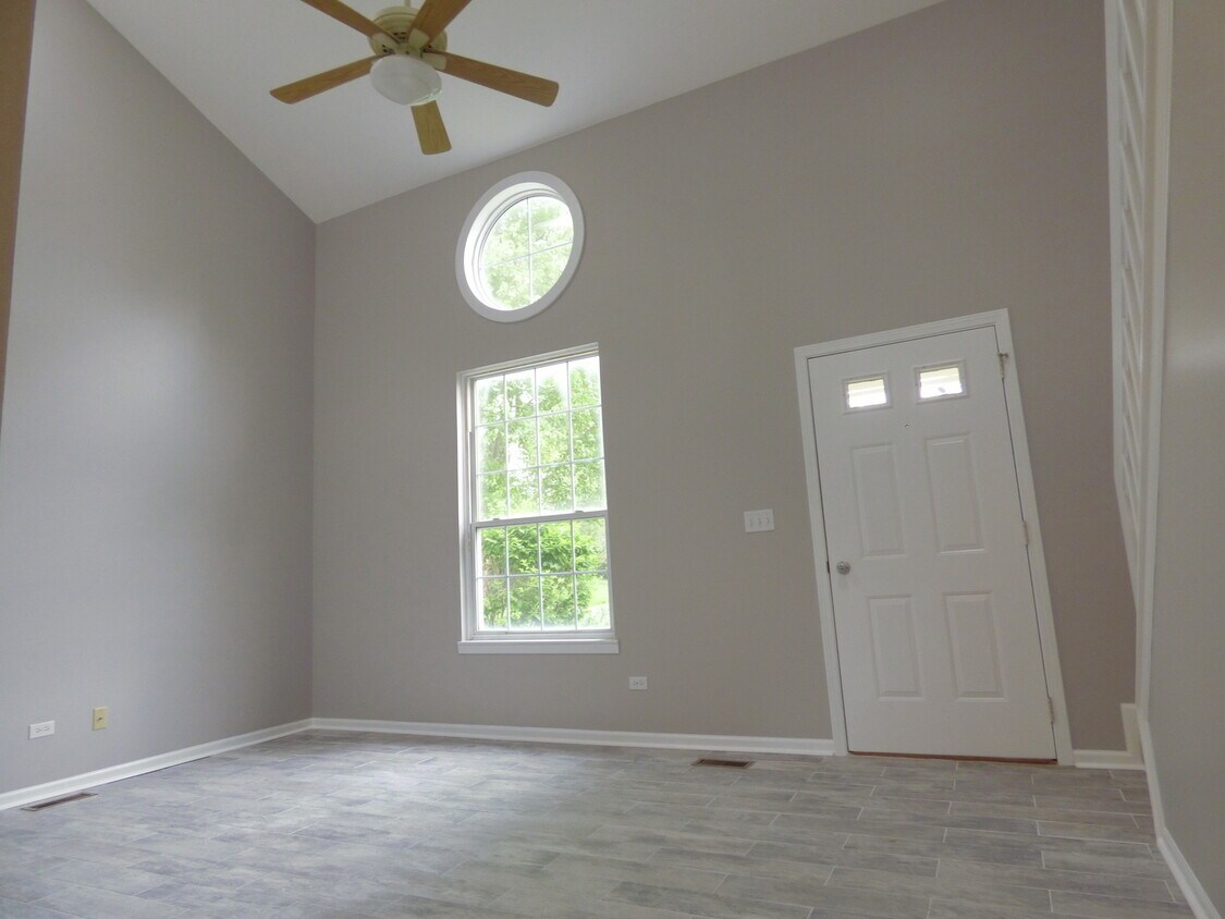 Primary Photo - 222 Newbury Dr