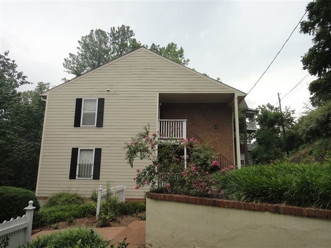 Building Photo - 2927 10th Ct S