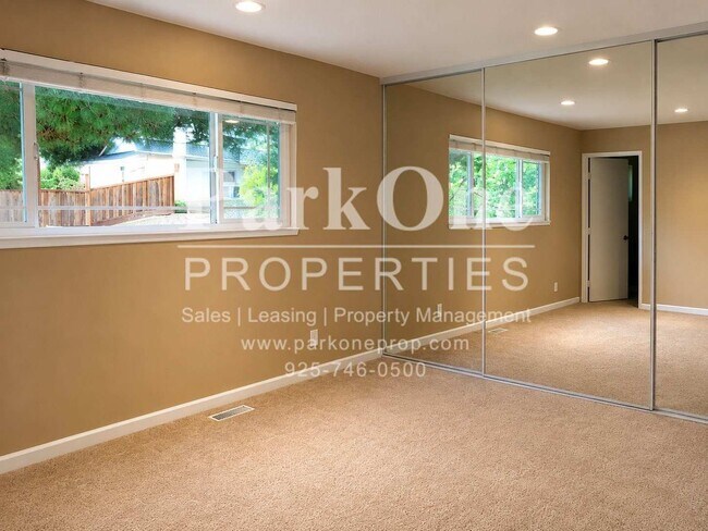Building Photo - Nicely Update Home Now Available in Pleasant Hill