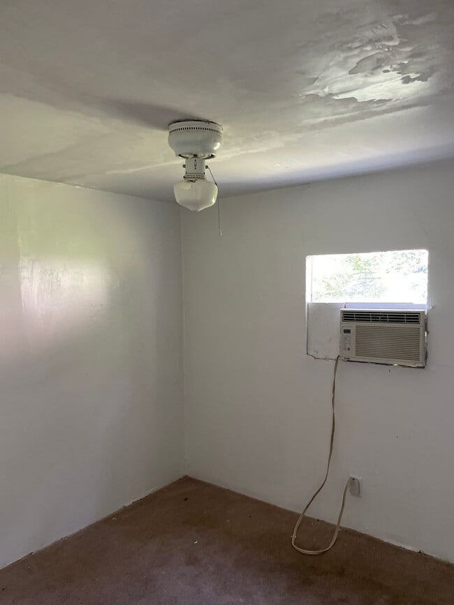 Building Photo - 2 bed Apalachee Pky and Capital Circle