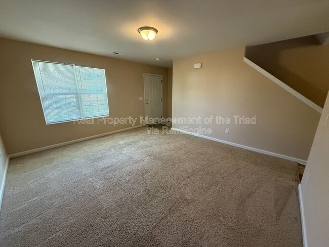 Foto del edificio - 4507 Chapel Ridge Dr