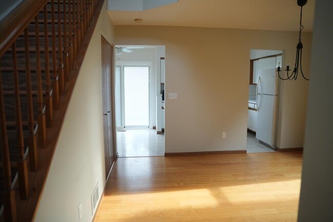 Foto del edificio - 22115 Pasadena Ln