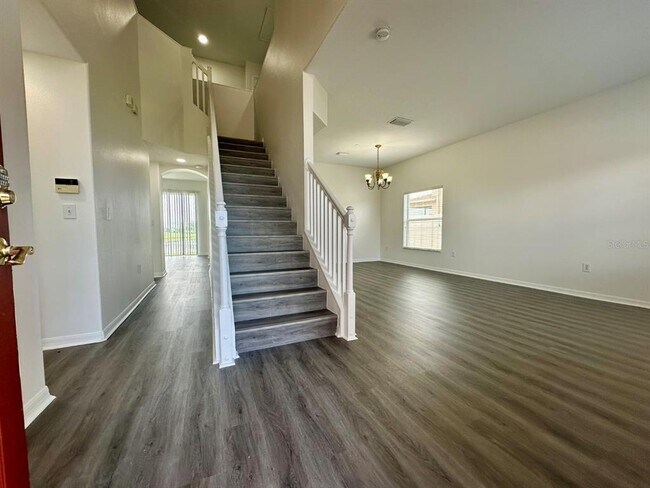 Building Photo - 31217 Bridgegate Dr