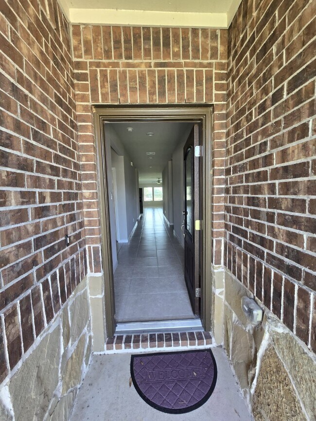 Foto del edificio - 2815 Dry Creek Dr