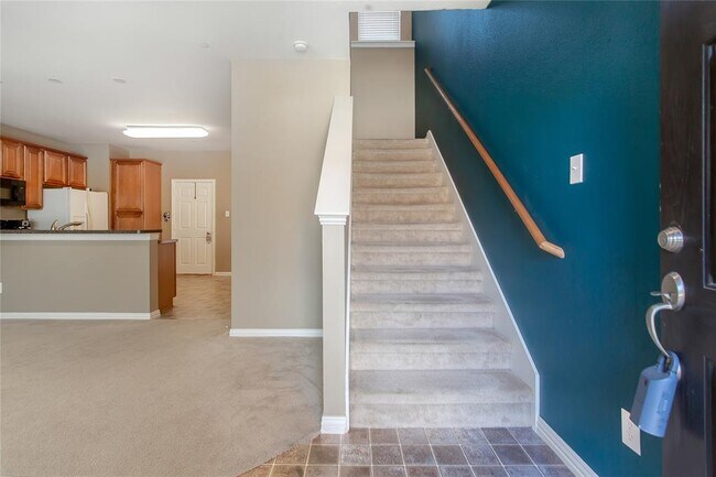 Building Photo - 575 S Virginia Hills Dr