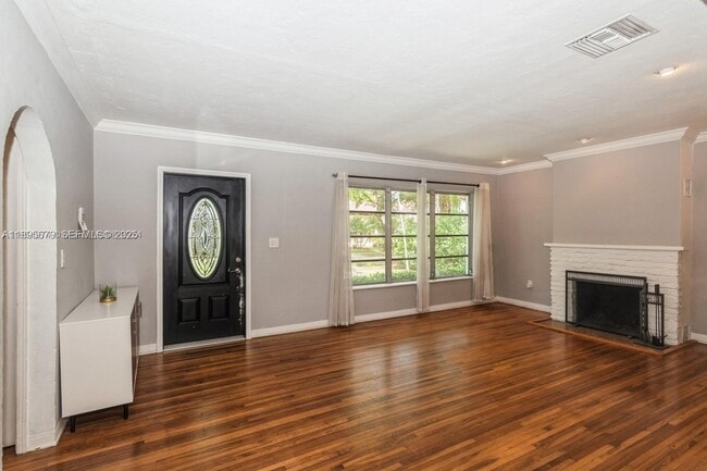 Foto del edificio - 1225 Tangier St