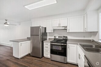 Building Photo - 2109 123rd Ave NE