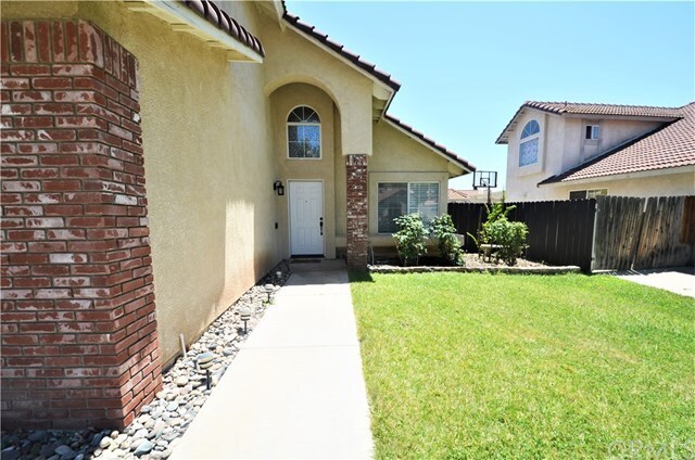 Building Photo - 39884 N General Kearny Rd