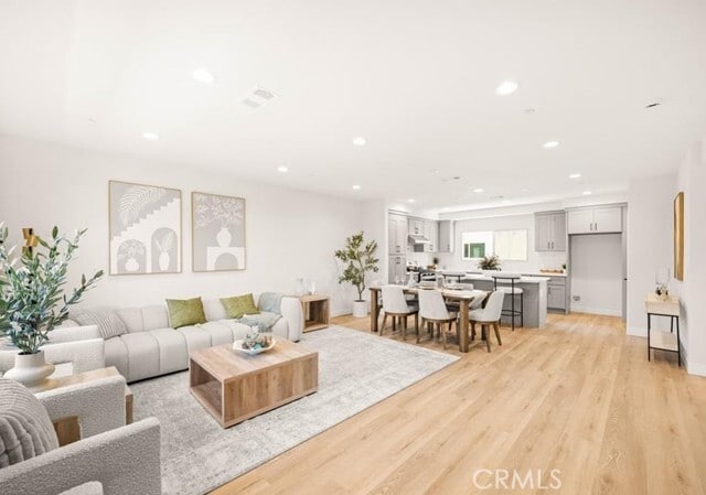 Foto del edificio - 7692 9th St