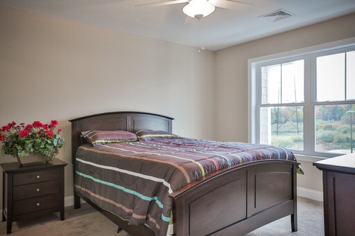 Building Photo - 176 Drakeside Rd