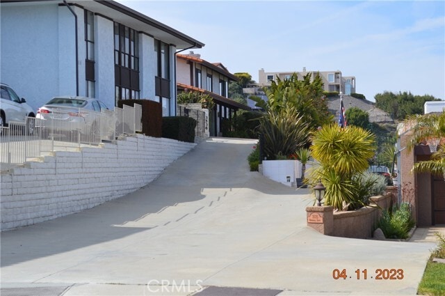 Building Photo - 3536 Newridge Dr