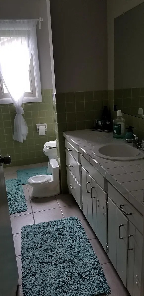 upstairs bathroom - 5800 West Old Shakopee Road