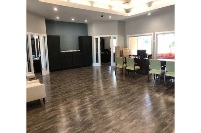 Building Photo - StoneHaven Apartment Homes
