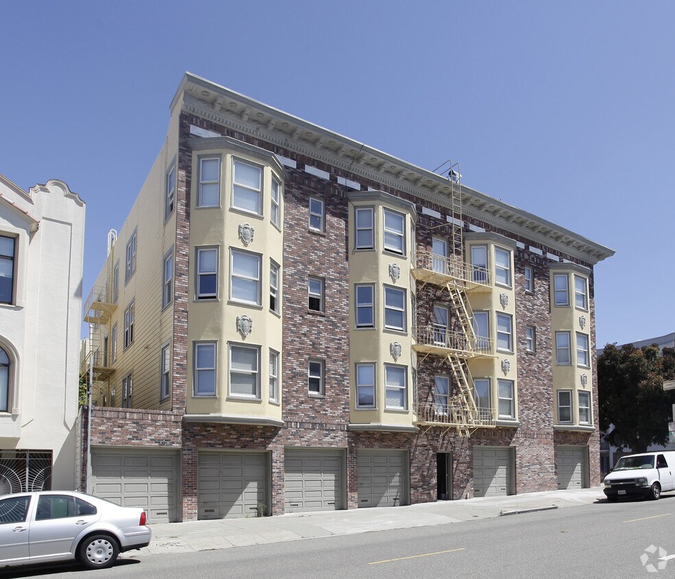 Building Photo - 3201 Gough St