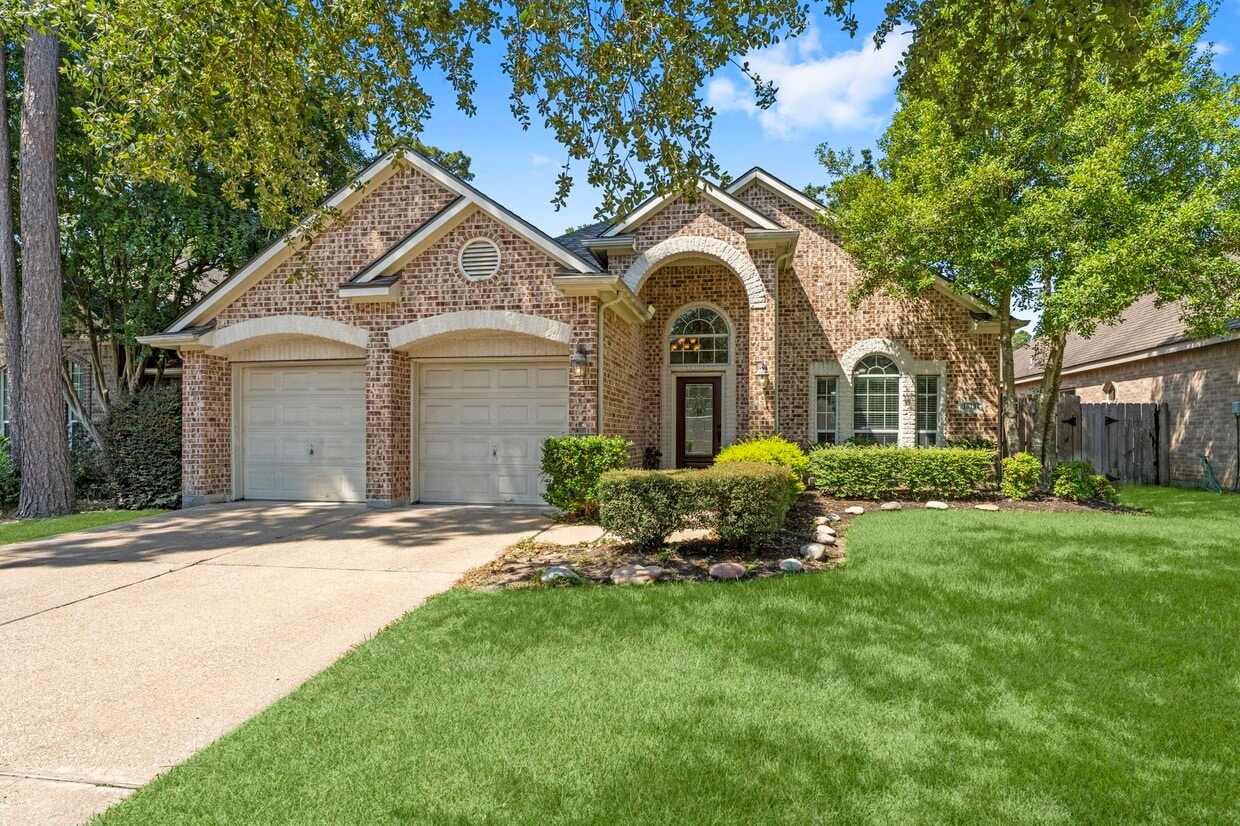 Primary Photo - 16131 Woodbend Trail Dr