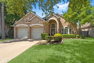 Building Photo - 16131 Woodbend Trail Dr
