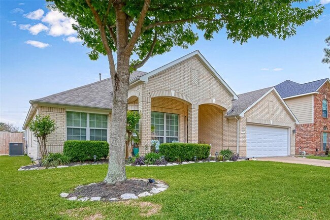 Building Photo - 9926 Heron Meadows Dr