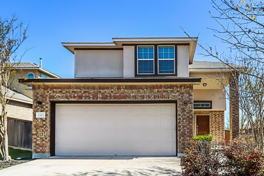 Foto principal - 1303 Sunny Meadows Loop