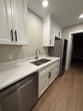 Building Photo - 1910 Springfield Rd