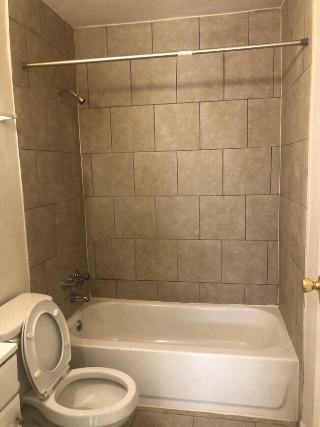 Foto del edificio - 6229 Carmin Ave