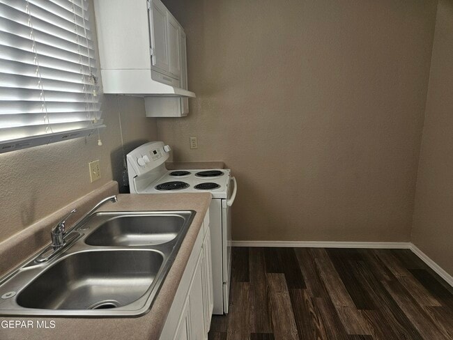 Foto del edificio - 11054 Sunshine Ct